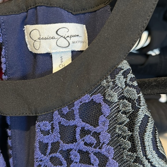 Jessica Simpson blue/black/sage laced sleeveless v cut out lined dress size S - Picture 2 of 3